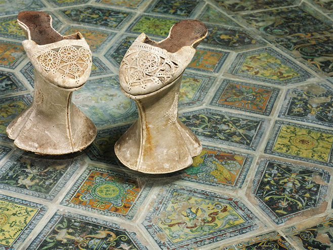 Izložba "Cipele od užitka do bola" u Londonu (Foto: Victoria and Albert Museum, London ) - 
