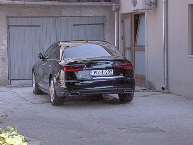 Trebinje - Službeni automobil gradonačelnika - Foto: RTRS