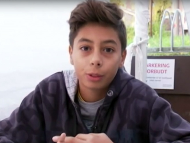 Dječak iz Sirije naučio norveški jezik - Foto: Screenshot/YouTube