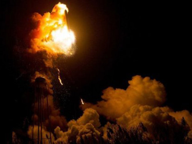 Eksplozija rakete (foto: NASA) - 