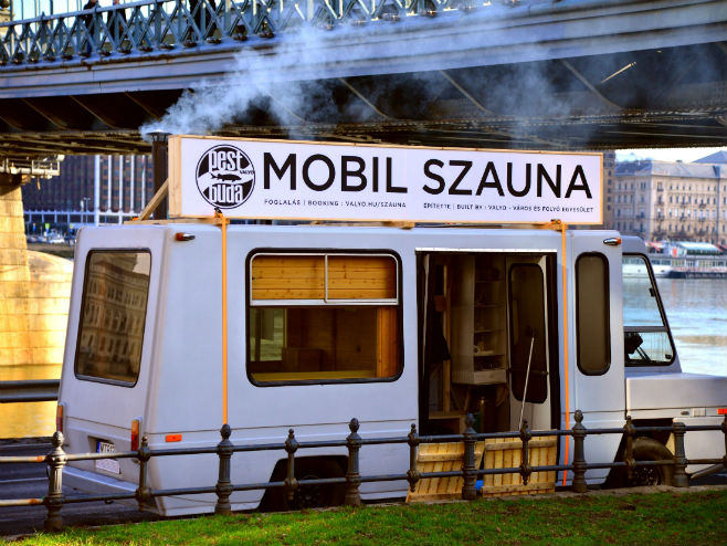 Pokretna sauna u Budimpešti (Foto: valyo.hu) - 