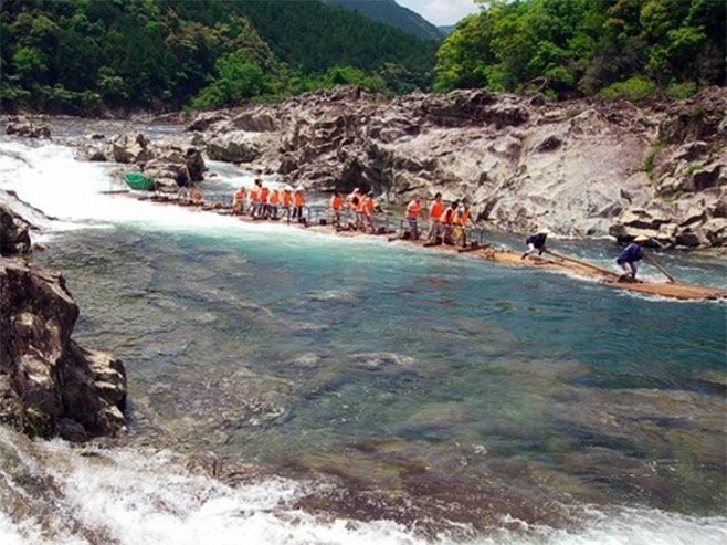 U Јapanu najčudniji rafting - Foto: CNN
