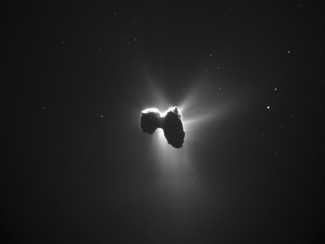Kometa 67P/Čurjumov (Foto: ESA/Rosetta/NavCam) - 