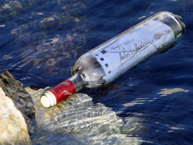 Poruku u flaši vratili vlasnici nakon dvije decenije - Foto: nezavisne novine