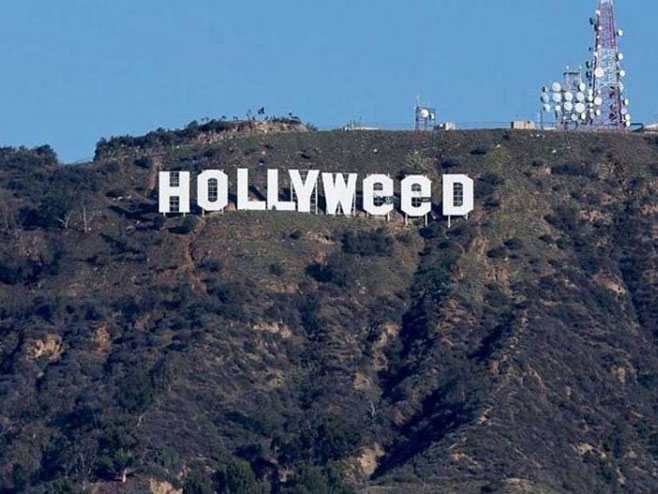Promijenjen znak Holivud u Holived - Foto: TANЈUG