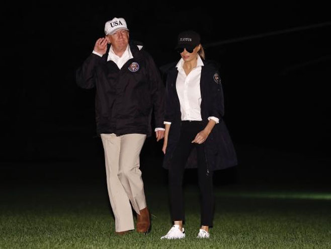Donald i Melanija Tramp (Foto: Tanjug-AP) - 