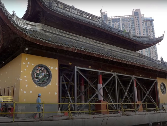 Izmjestili 2.000 tona težak budistički hram za 15 dan - Foto: Screenshot/YouTube
