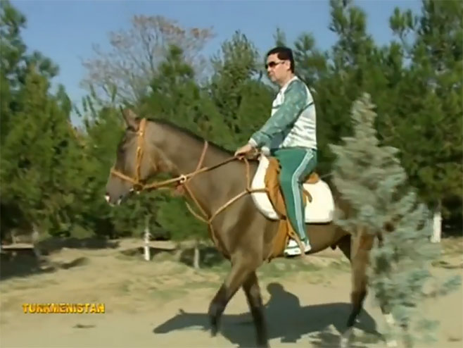 Turkmenistanski predsjednik na konju - Foto: Screenshot/YouTube