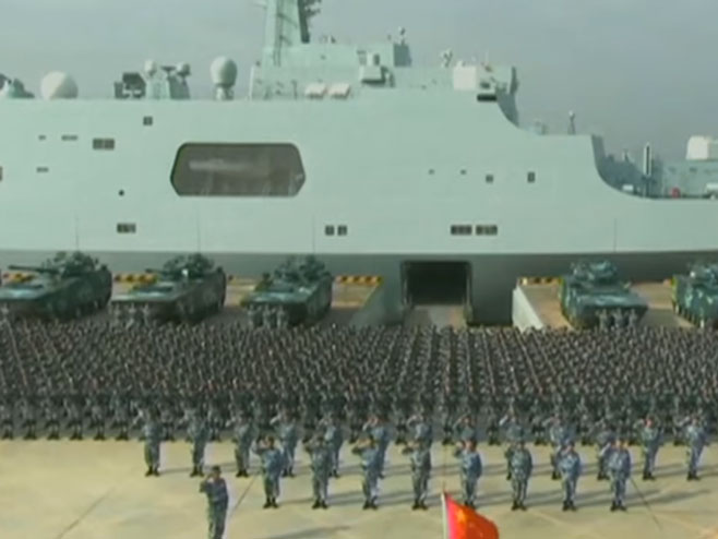 Impresivano postrojavanje kineske vojske - Foto: Screenshot/YouTube