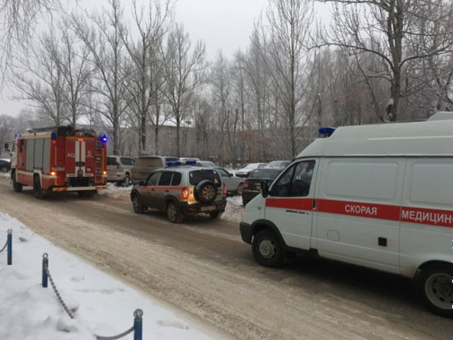 Perm, napadači izboli osam učenika i nastavnicu - Foto: TANЈUG