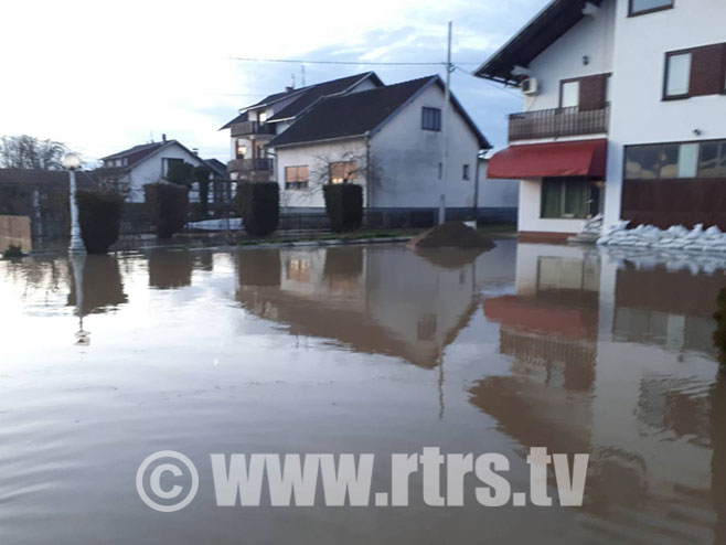Kozarska Dubica - poplave - Foto: RTRS
