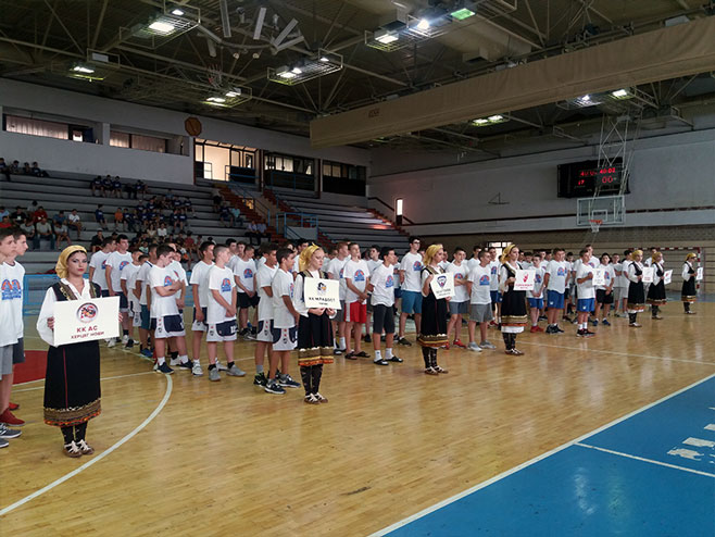 Trebinje:Prvi Međunarodni košarkaški turnir prijateljstva za dječake rođene 2004. godin - Foto: SRNA