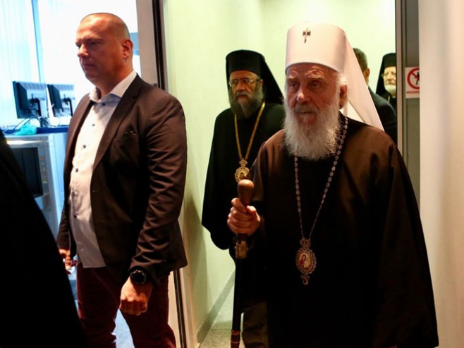 Patrijarh Irinej sa patrijarhom Јovanom Desetim (foto: standard.co.me) - 