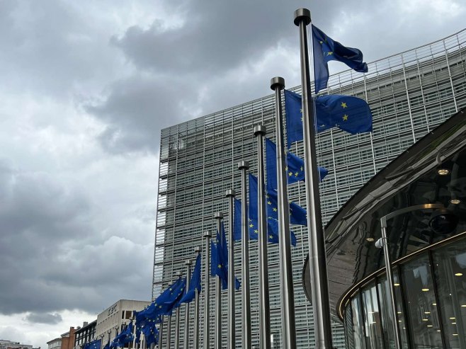 EU izrazila žaljenje što Siljanovska Davkova nije upotrijebila Ustavni naziv zemlje