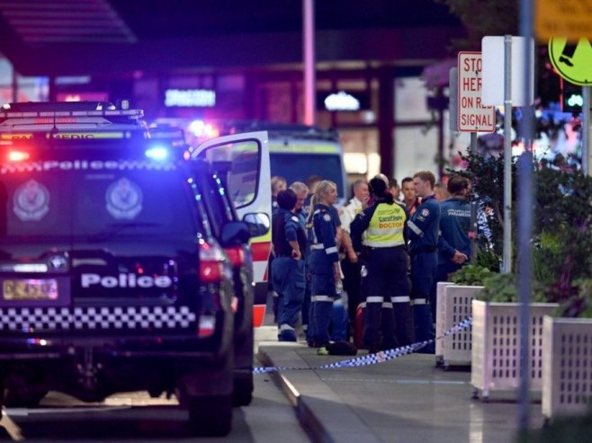 Napad u tržnom centru u Sidneju (Foto: EPA-EFE/STEVE MARKHAM) - 