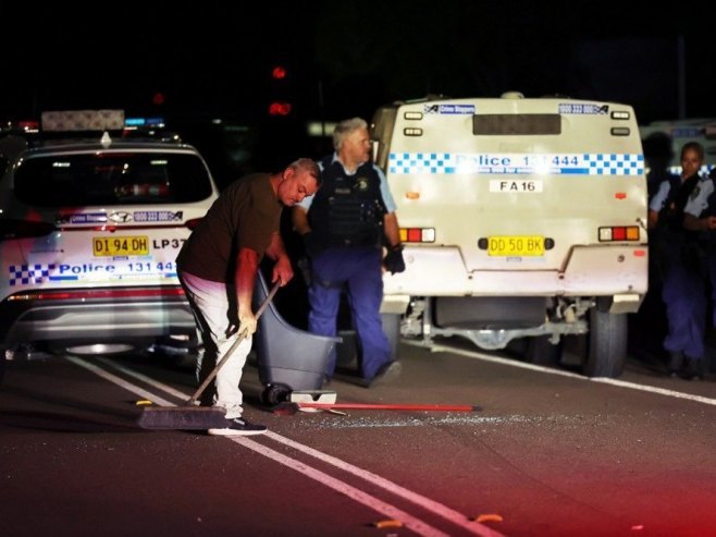Napadu nožem u Sidneju (Foto: EPA-EFE/PAUL BRAVEN) - 