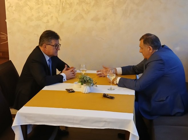 Milorad Dodik i Miroslav Lajčak - Foto: RTRS