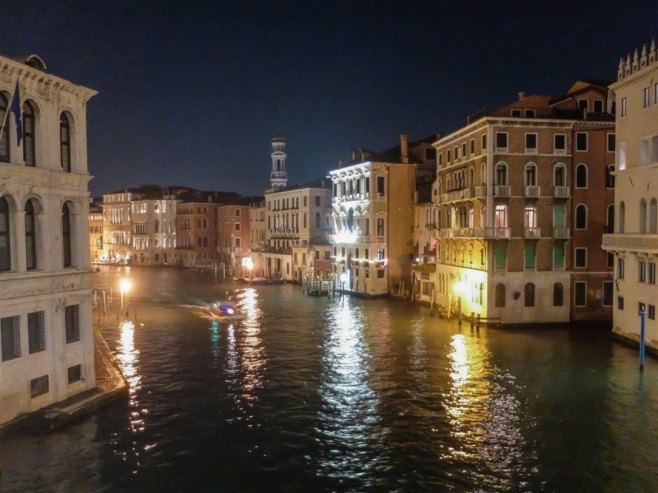 Venecija (Foto: EPA-EFE/Matteo Corner) - 