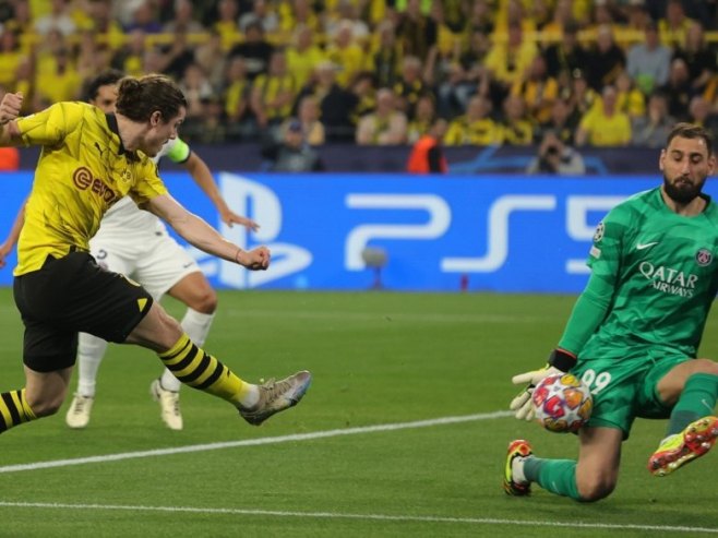 Filkrug za pobjedu Dortmunda, PSŽ u Parizu mora da juri "gol minusa"